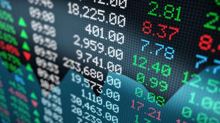 Tiền rút khỏi chứng khoán Canada do chính sách thuế của Mỹ