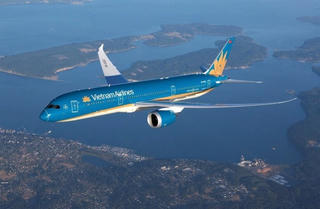 HoSE lần thứ hai lưu ý Vietnam Airlines về khả năng huỷ niêm yết