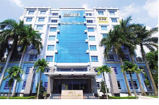 Một thành viên HĐQT Saigontel (SGT) nộp đơn xin từ nhiệm
