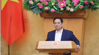 Thủ tướng: Bất động sản chưa cải thiện được nhiều