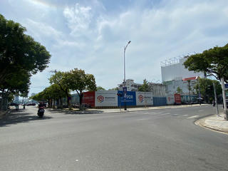 Dự án khách sạn gần 3.000 tỷ nhiều năm chậm trễ trên đất vàng Đà Nẵng