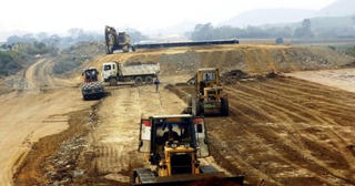 Nêu tên 7 dự án cao tốc Bắc - Nam chậm tiến độ