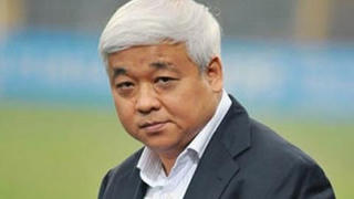 Bầu Đức nhận vị đắng đầu năm, Bầu Kiên lời lớn