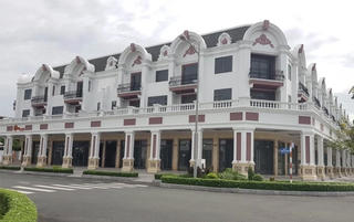 Ráo riết thu hồi nợ: Ngân hàng rao bán loạt biệt thự giá chỉ hơn 2 tỷ đồng