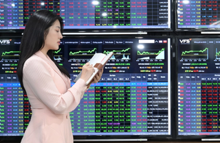 Gia tăng 'bigcap', tạo sân chơi lớn đón dòng vốn hàng tỷ USD