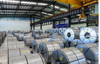 Thép Nam Kim lỗ gần gấp đôi sau kiểm toán