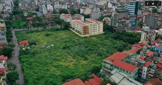 Loạt khu 'đất vàng' bị bỏ hoang nhiều năm ở trung tâm Hà Nội