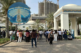 'Cơn sốt' Dubai hút giới tài phiệt toàn cầu: Sẵn hàng tỷ USD xếp hàng mua biệt thự