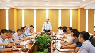 Bộ trưởng Trần Hồng Minh: Khẩn trương Rà soát toàn diện tiêu chuẩn kỹ thuật đường sắt