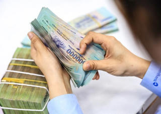 NHNN yêu cầu kiểm soát rủi ro cho vay: Tiêu dùng, BĐS, trái phiếu doanh nghiệp...
