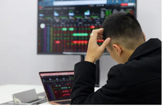 VN-Index mất mốc 1.000 điểm, nhiều cổ phiếu vốn hóa nghìn tỷ 1 tuần mất trên 13% thị giá