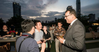 Trải nghiệm “hàng hiệu đúng nghĩa” của khách hàng Grand Marina, Saigon tại Bangkok