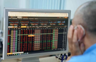 Tổng Giám đốc VNDirect: 'Sẽ có chính sách đảm bảo quyền lợi cho khách hàng'