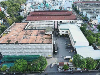 TP HCM sẽ cưỡng chế thu hồi đất vàng dùng làm bến lậu đón trả khách