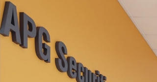 Một cá nhân dùng 46 tài khoản thao túng giá cổ phiếu APG