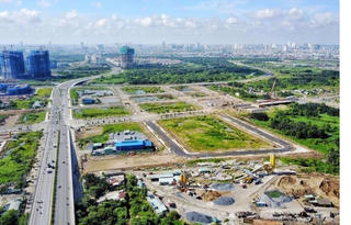 ‘Để doanh nghiệp tự thỏa thuận với người dân khi làm dự án nhà ở thương mại là không khả thi’