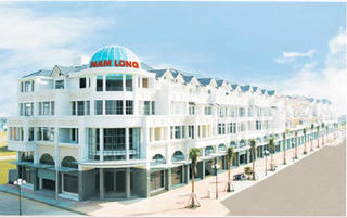 Bất thường dòng tiền của loạt đại gia bất động sản