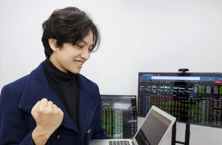 Tăng vọt 25 điểm, VN-Index ngỡ ngàng leo lên mốc 1.270 điểm