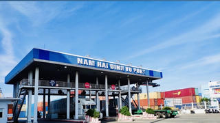 Sau khi bị thâu tóm, Cảng Nam Hải Đình Vũ lộ khoản nợ thuế hơn 7 tỷ
