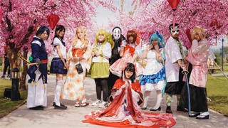 Màn diễu hành Cosplay siêu hoành tráng tại lễ hội xuân Vinhomes