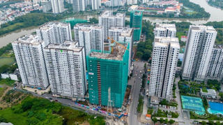 'Giá nhà tiếp tục neo ở mức cao không tưởng'