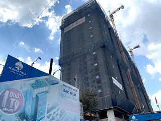 Hàng loạt dự án nhà ở 'bán lúa non' tại Bình Dương