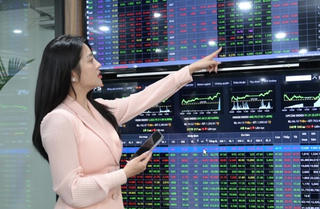 VFS: Định giá hấp dẫn, VN-Index có thể đạt mốc 1.180 điểm vào tháng cuối năm