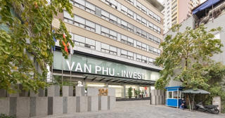 Văn Phú Invest và ẩn số Thực phẩm Hà Nội trong án phạt nặng trên thị trường chứng khoán