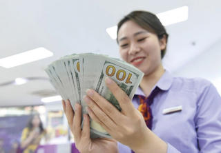 Mỹ tăng lãi suất cao nhất 22 năm: Việt Nam đảo chiều tỷ giá, lãi suất?