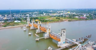 Chủ đầu tư 'kêu cứu' chỉ có nước ngừng thi công với dự án 'siêu' chống ngập 10.000 tỷ nhưng mỗi ngày 'bay' 200 triệu