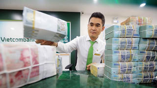 Sau đỉnh cao tỷ USD, lợi nhuận ngân hàng khó đột biến trong 2025