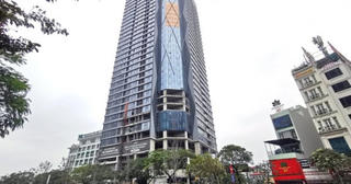 Chung cư nằm trên“đất vàng” Trần Duy Hưng, nhiều lần đổi chủ vẫn chưa xây xong