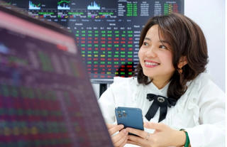 VN-Index vượt mốc 1.150 điểm, nội bộ hầu hết các ngành phân hóa