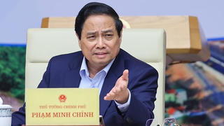 Thủ tướng: Đẩy nhanh tiến độ, hoàn thành mục tiêu 3.000 km đường bộ cao tốc trong năm 2025