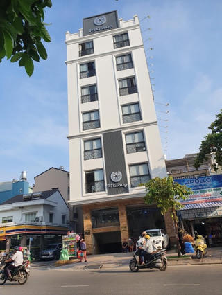 TP.HCM: Loạt cao ốc xây trái phép, Pi Group khẳng định không liên quan