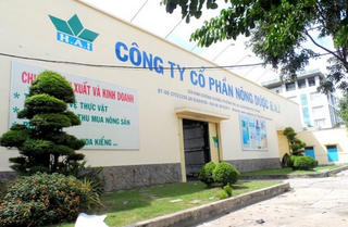 Thêm một cổ phiếu 'họ FLC' bị đình chỉ giao dịch