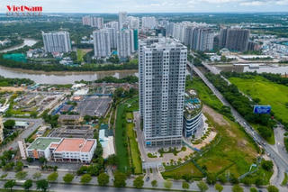 BĐS TP. HCM: Doanh nghiệp chật vật bán hàng tồn, sàn môi giới đóng cửa hàng loạt