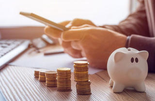 Lãi suất tiết kiệm hạ, chọn ngân hàng nào hưởng lãi cao nhất?
