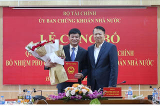 Ông Hoàng Văn Thu làm Phó chủ tịch Ủy ban Chứng khoán Nhà nước