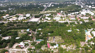Khánh Hoà: Bãi bỏ ngăn chặn biến động 114 khu đất 'hiến làm đường' ở Cam Lâm
