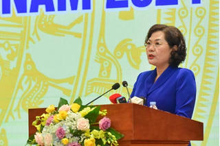 Thống đốc Nguyễn Thị Hồng: Tiếp tục kiểm soát chặt tín dụng chảy vào lĩnh vực rủi ro