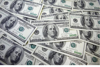 Ngân hàng Nhà nước bán hàng chục tỷ USD để hỗ trợ tỷ giá