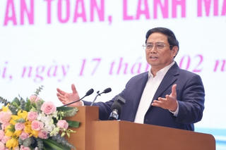 Thủ tướng nêu 8 vấn đề ảnh hưởng sự phát triển của thị trường bất động sản