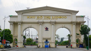 Một doanh nghiệp BĐS 'trắng' doanh thu dự án, ôm trăm tỷ 'đánh chứng'