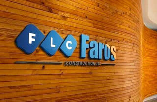 HoSE xem xét đưa cổ phiếu ROS vào diện đình chỉ giao dịch