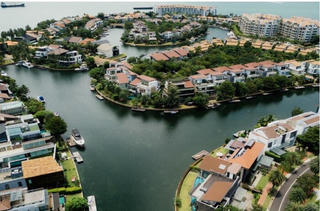 Nhà phố, biệt thự tại 2 thành phố lớn: TP. HCM bất động, Hà Nội dần ổn định