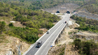 Đèo Cả xin tự bỏ vốn mở rộng cao tốc Bắc - Nam lên 6 làn xe