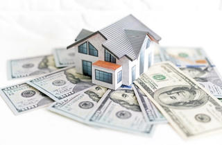 Kiều hối: Trợ lực cho thị trường bất động sản