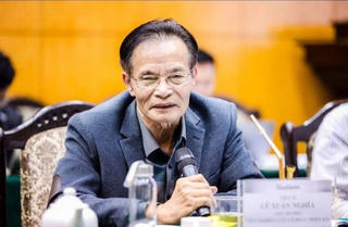 TS Lê Xuân Nghĩa: 'Không nước nào trên thế giới có lãi suất cao như ở Việt Nam'