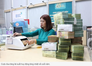 Đẩy lãi suất vượt 9%, tiền đổ vào ngân hàng tăng mạnh